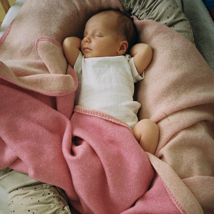 Wolke Zola Baby Blanket - Pink and Peach